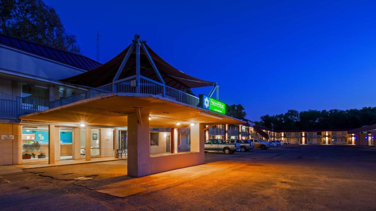 Surestay Hotel Salina Extérieur photo