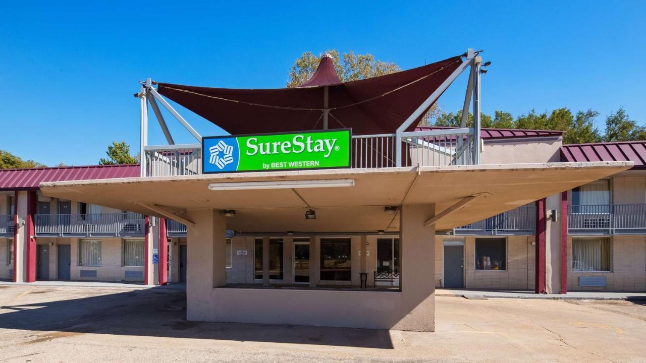 Surestay Hotel Salina Extérieur photo